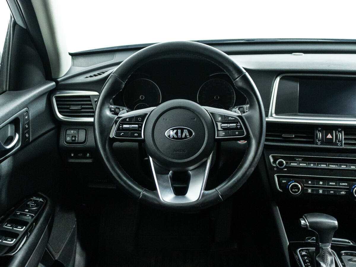 Купить Kia Optima с пробегом. Фото: #21