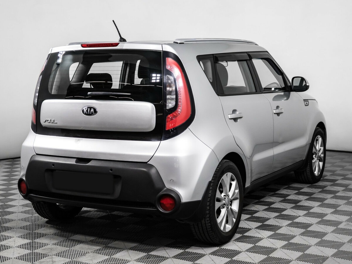 Купить Kia Soul с пробегом. Фото: #4