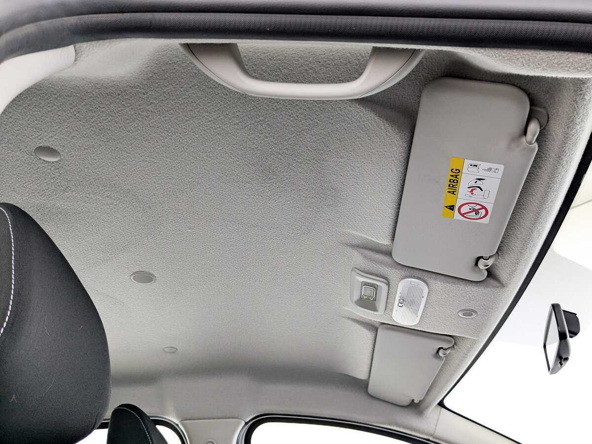 Купить Renault Sandero с пробегом. Фото: #19