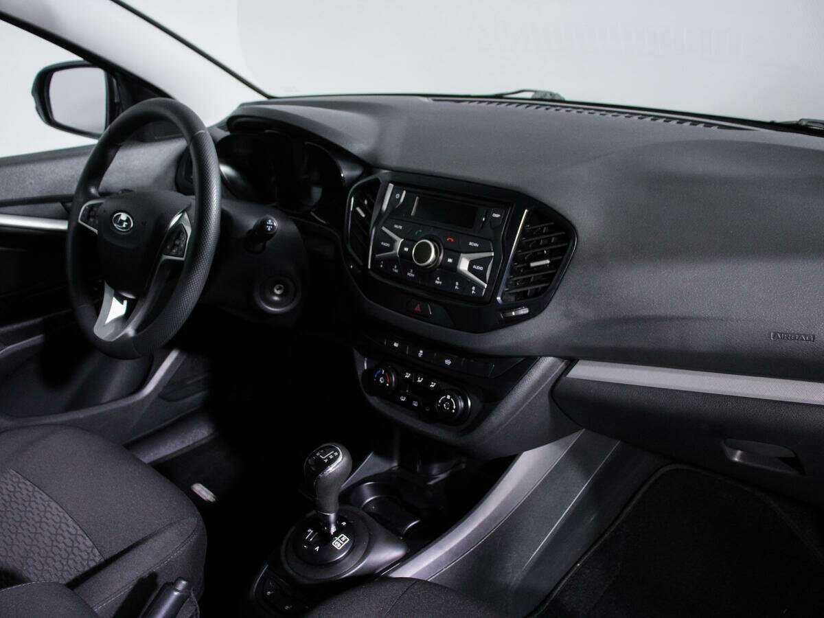 Купить Lada (ВАЗ) Vesta с пробегом. Фото: #5