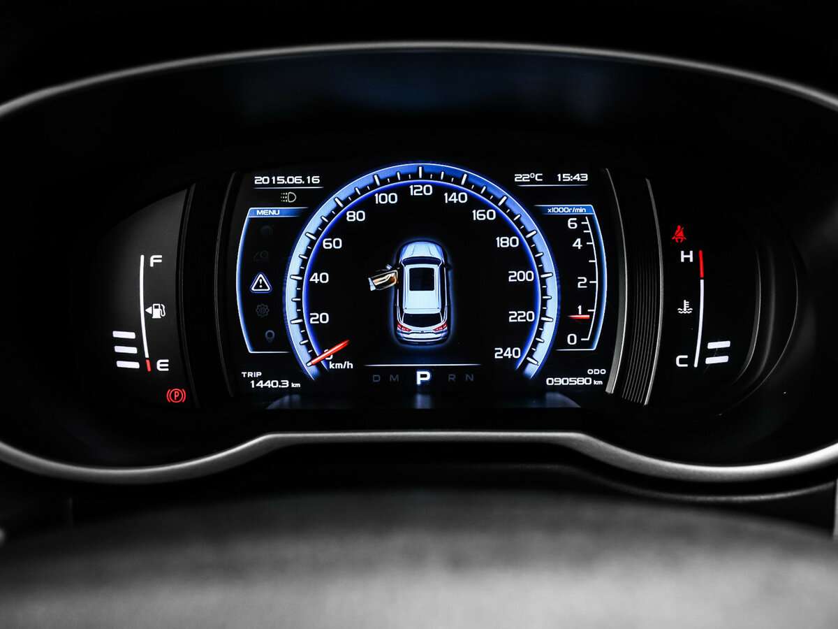 Купить Geely Atlas с пробегом. Фото: #9