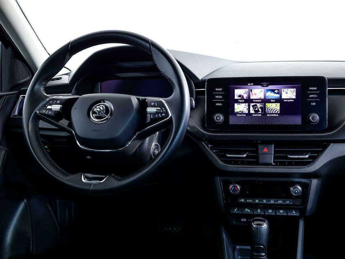 Купить Skoda Rapid с пробегом. Фото: #18