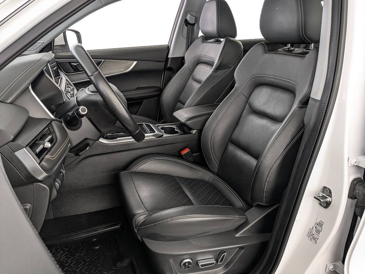 Купить Chery Tiggo 8 с пробегом. Фото: #19