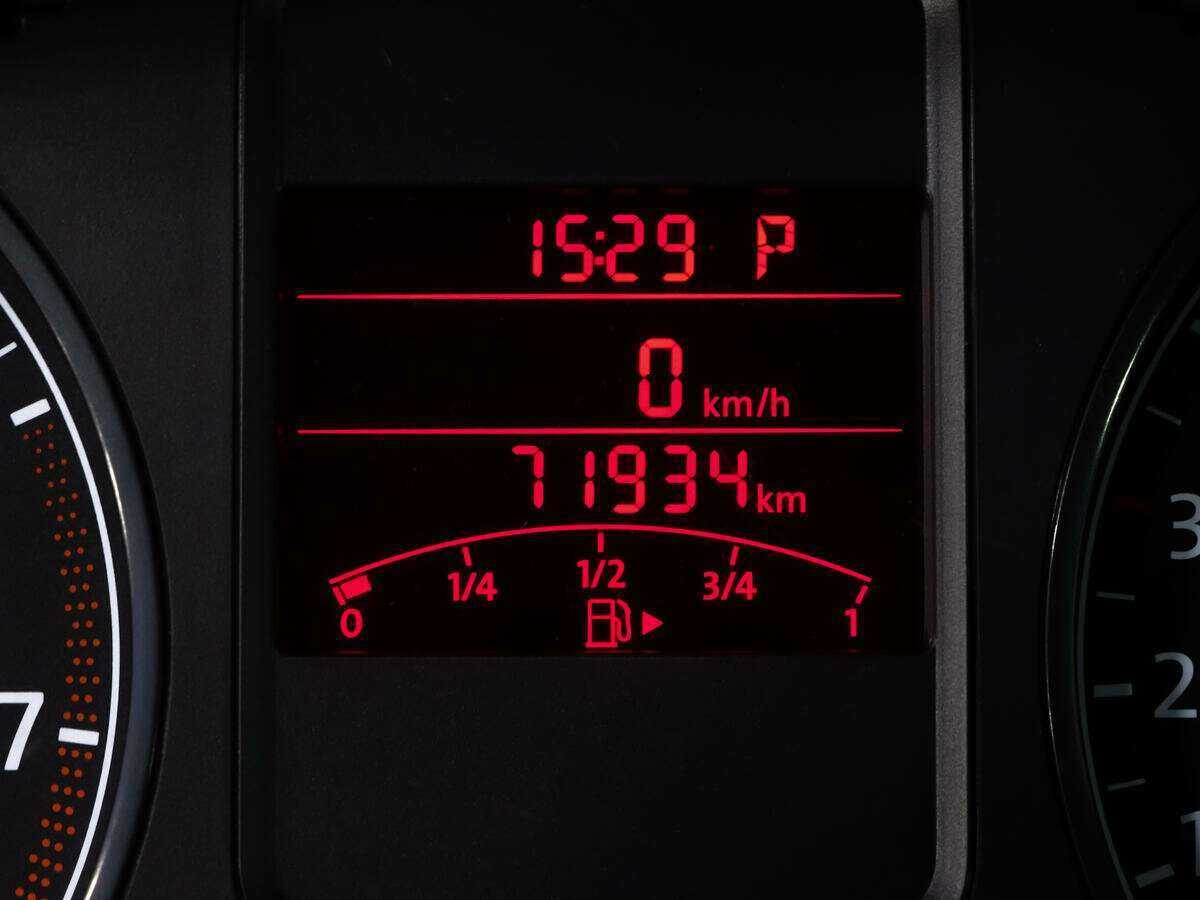 Купить Volkswagen Polo с пробегом. Фото: #15