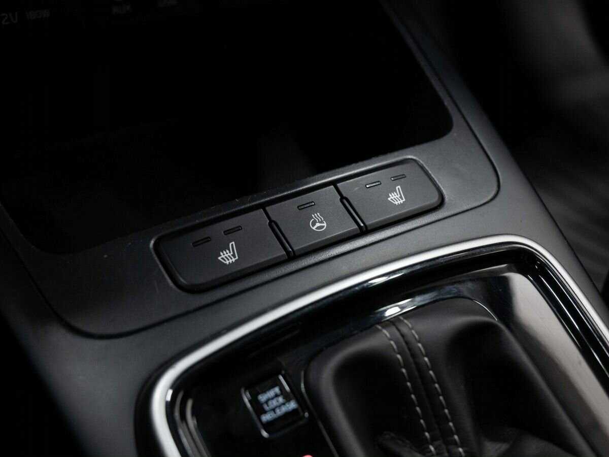 Купить Kia Rio с пробегом. Фото: #21