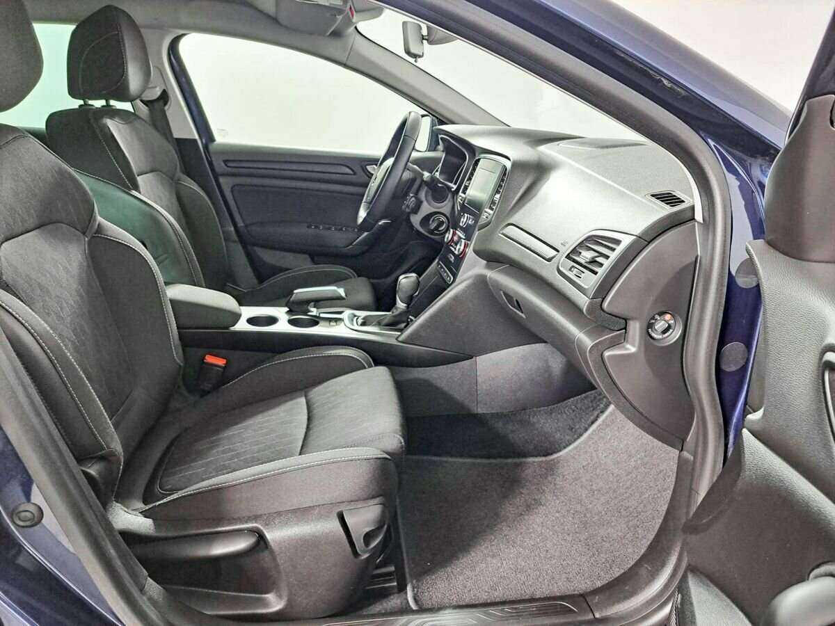 Купить Renault Megane с пробегом. Фото: #8