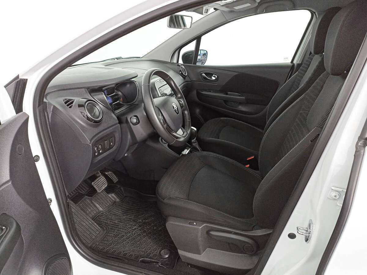 Купить Renault Kaptur с пробегом. Фото: #13