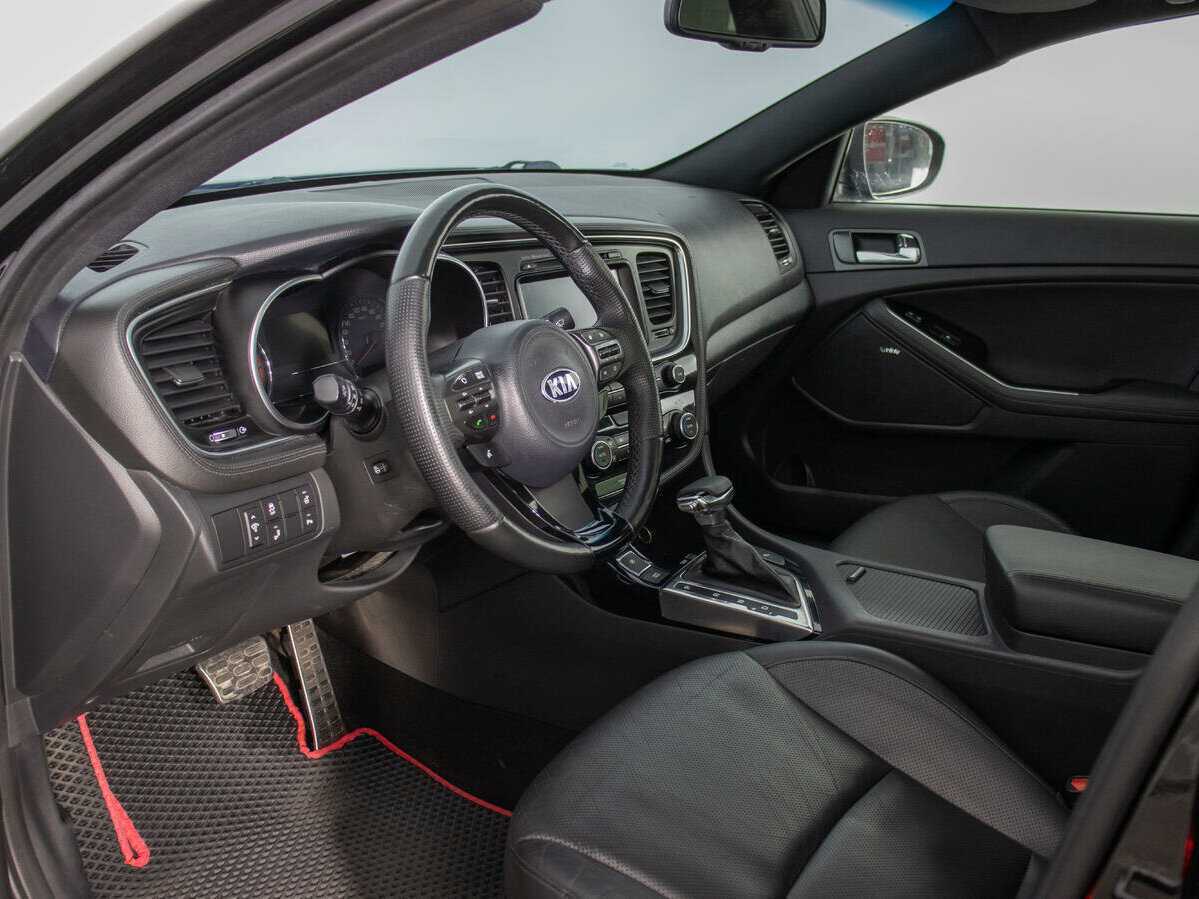 Купить Kia Optima с пробегом. Фото: #9