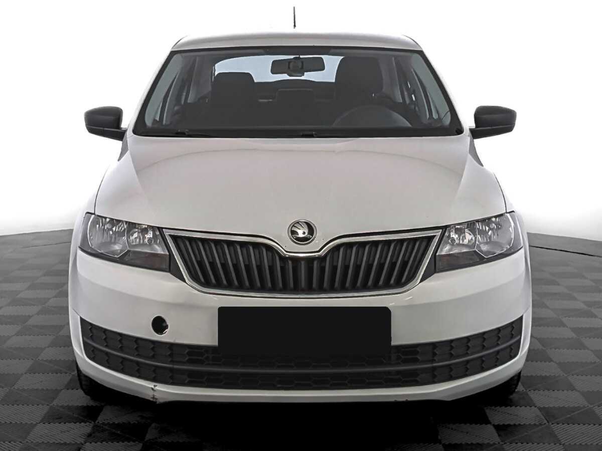 Купить Skoda Rapid с пробегом. Фото: #1