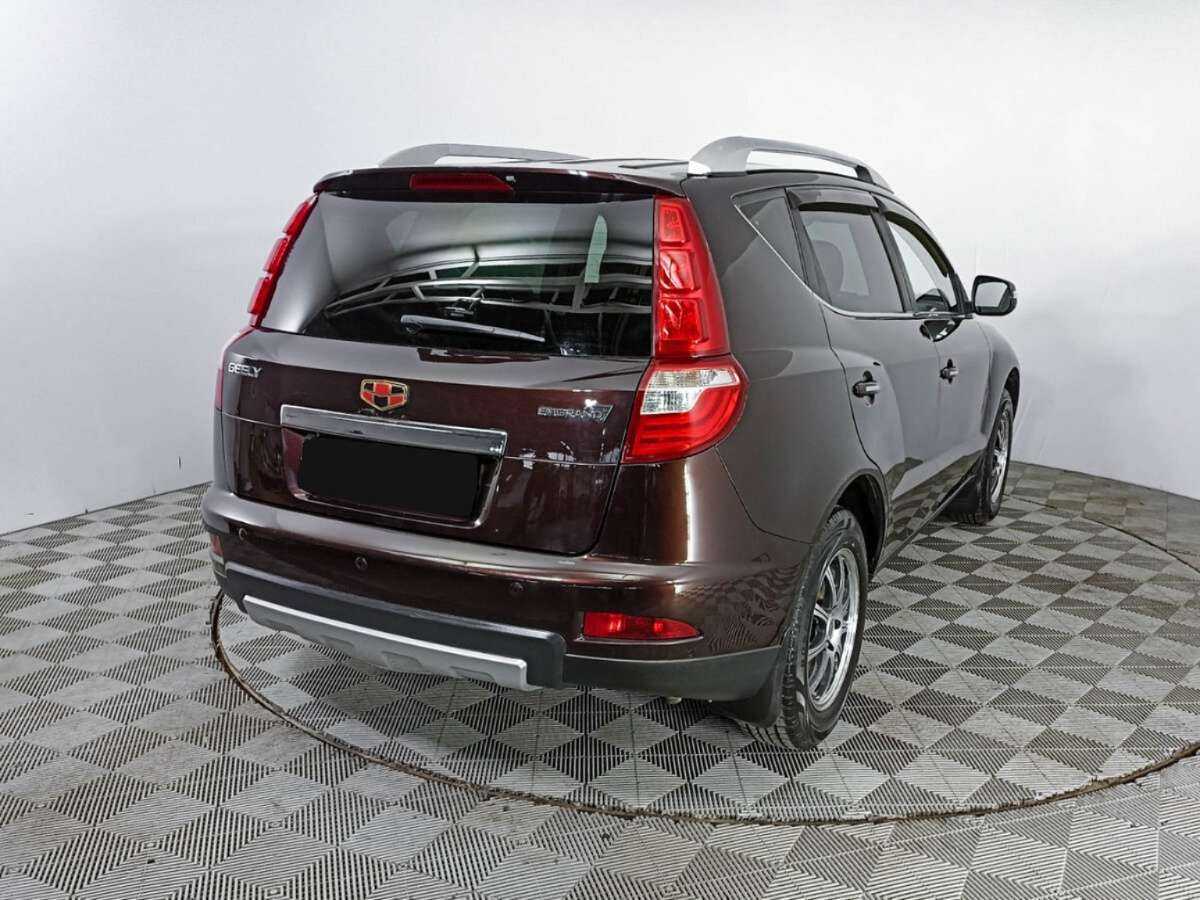 Купить Geely Emgrand X7 с пробегом. Фото: #4