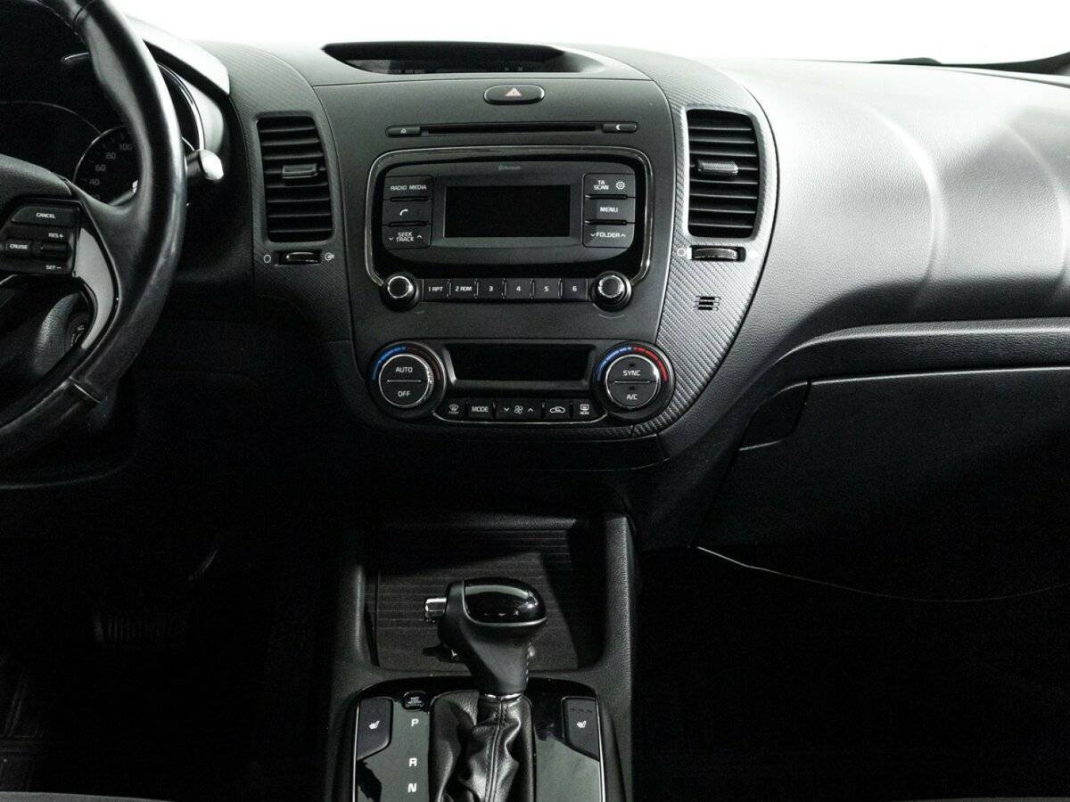 Купить Kia Cerato с пробегом. Фото: #13