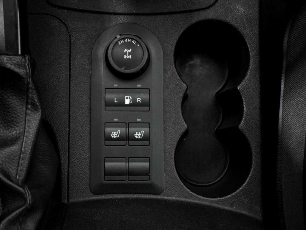 Купить УАЗ Patriot с пробегом. Фото: #9