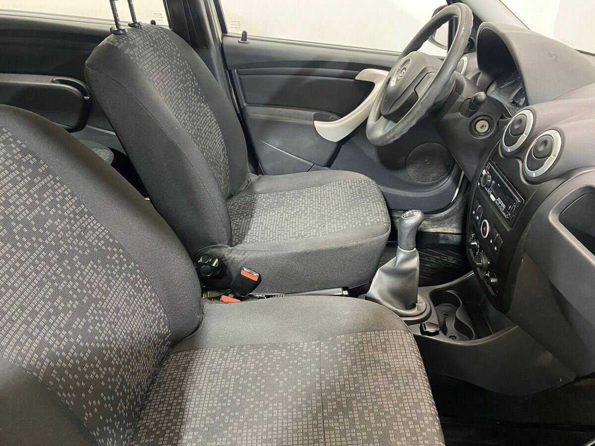 Купить Lada (ВАЗ) Largus с пробегом. Фото: #8