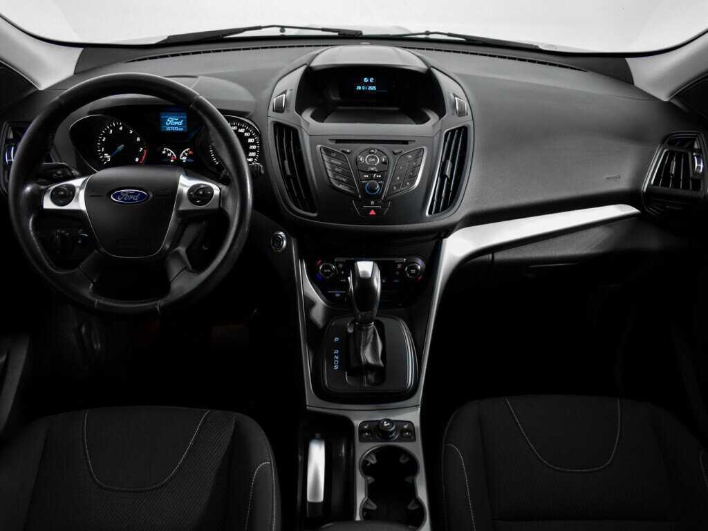 Купить Ford Kuga с пробегом. Фото: #12