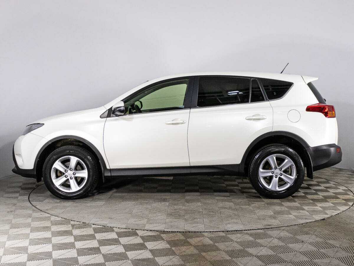 Купить Toyota RAV4 с пробегом. Фото: #7