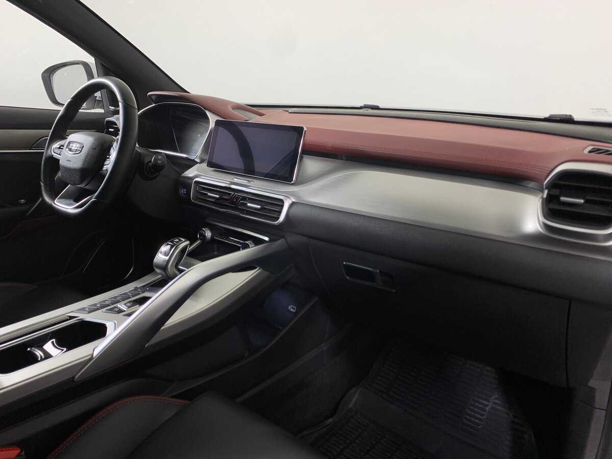 Купить Geely Coolray с пробегом. Фото: #13