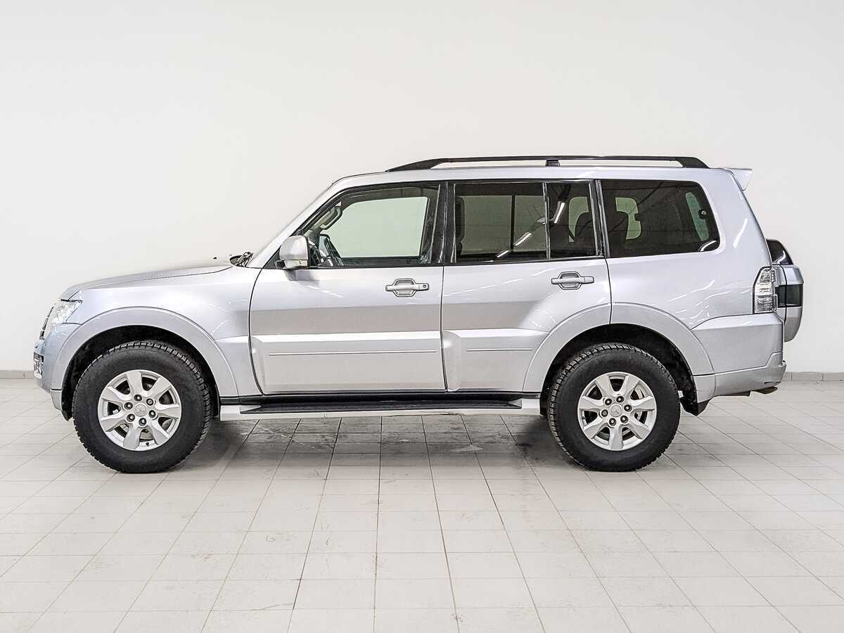 Купить Mitsubishi Pajero с пробегом. Фото: #7