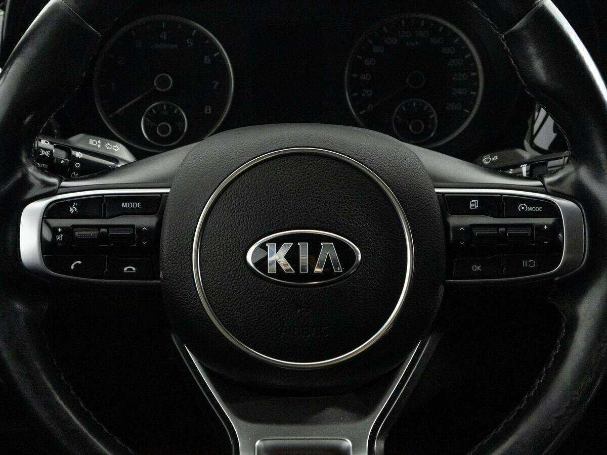 Купить Kia K5 с пробегом. Фото: #15