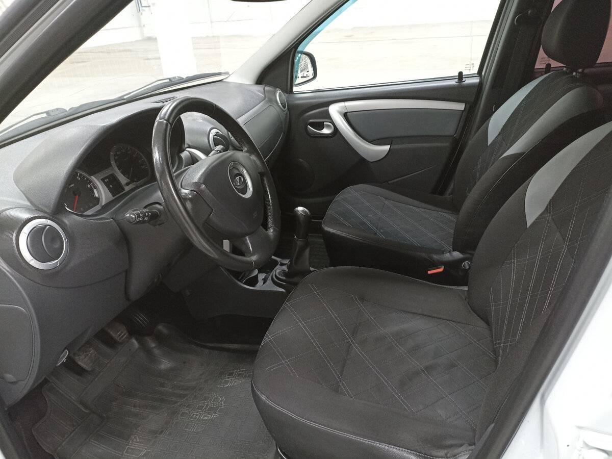 Купить Lada (ВАЗ) Largus с пробегом. Фото: #15