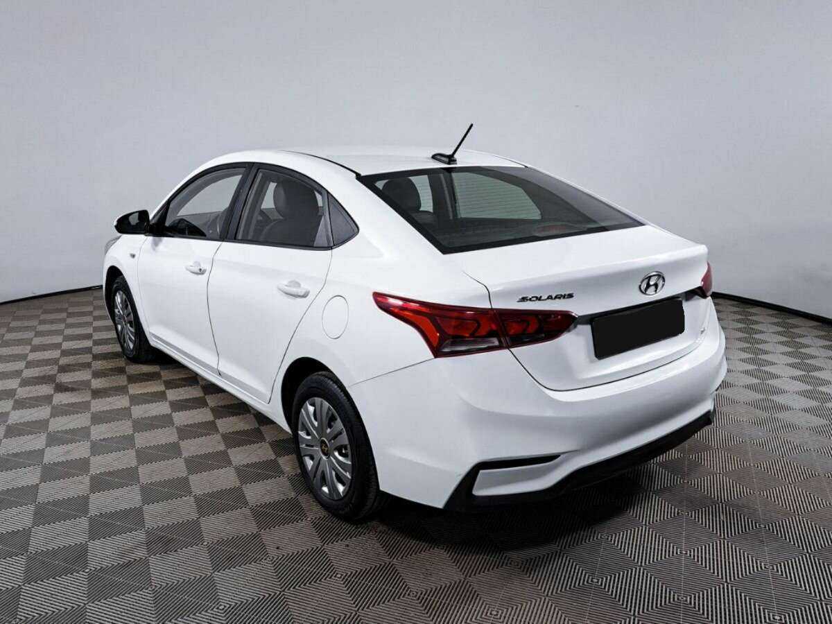 Купить Hyundai Solaris с пробегом. Фото: #6