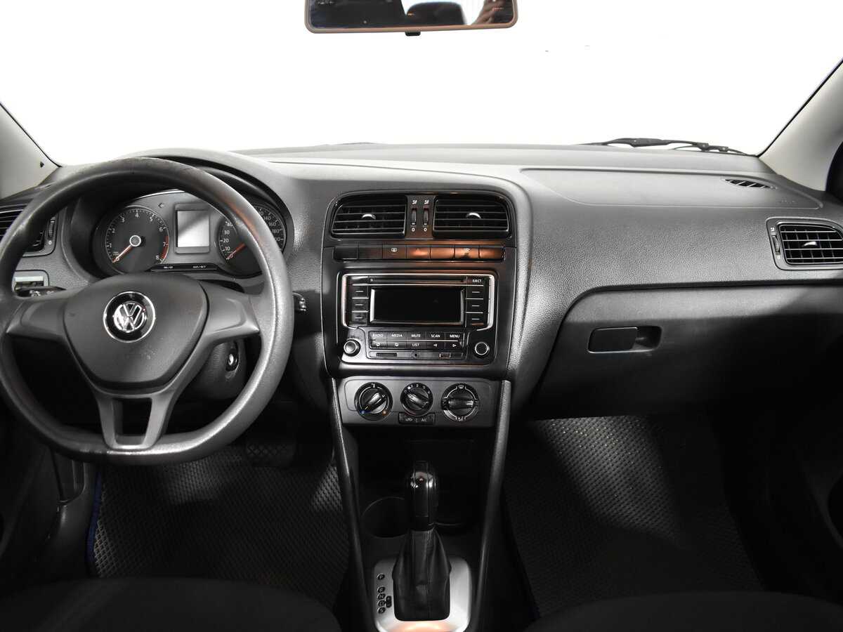 Купить Volkswagen Polo с пробегом. Фото: #7