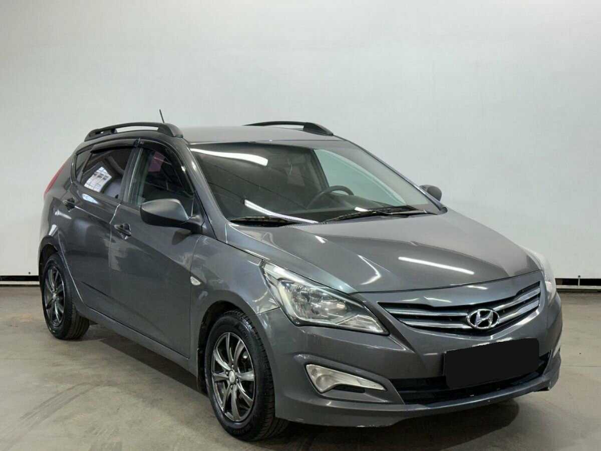 Купить Hyundai Solaris с пробегом. Фото: #2