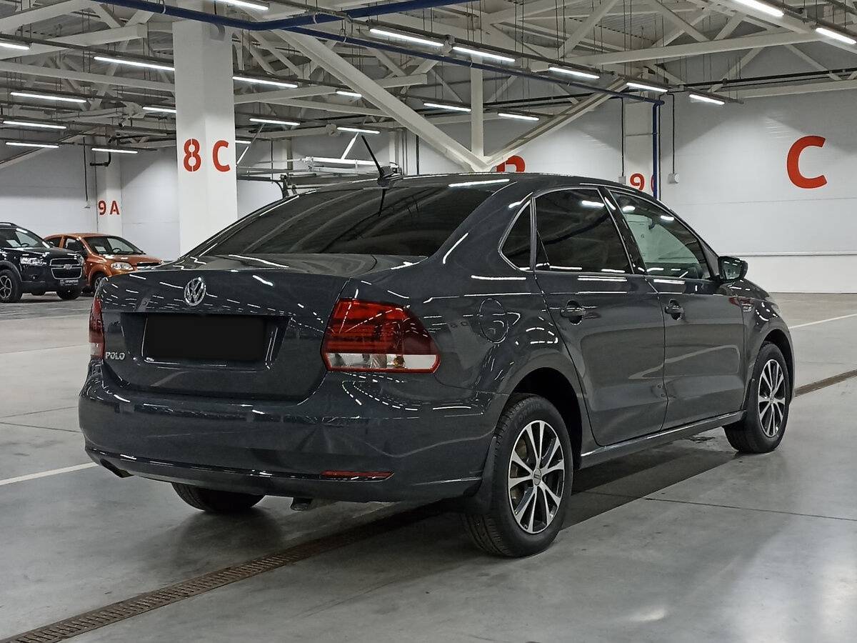 Купить Volkswagen Polo с пробегом. Фото: #4