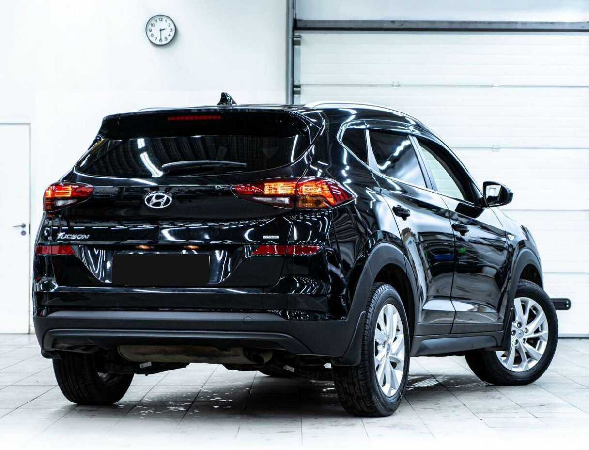 Купить Hyundai Tucson с пробегом. Фото: #2