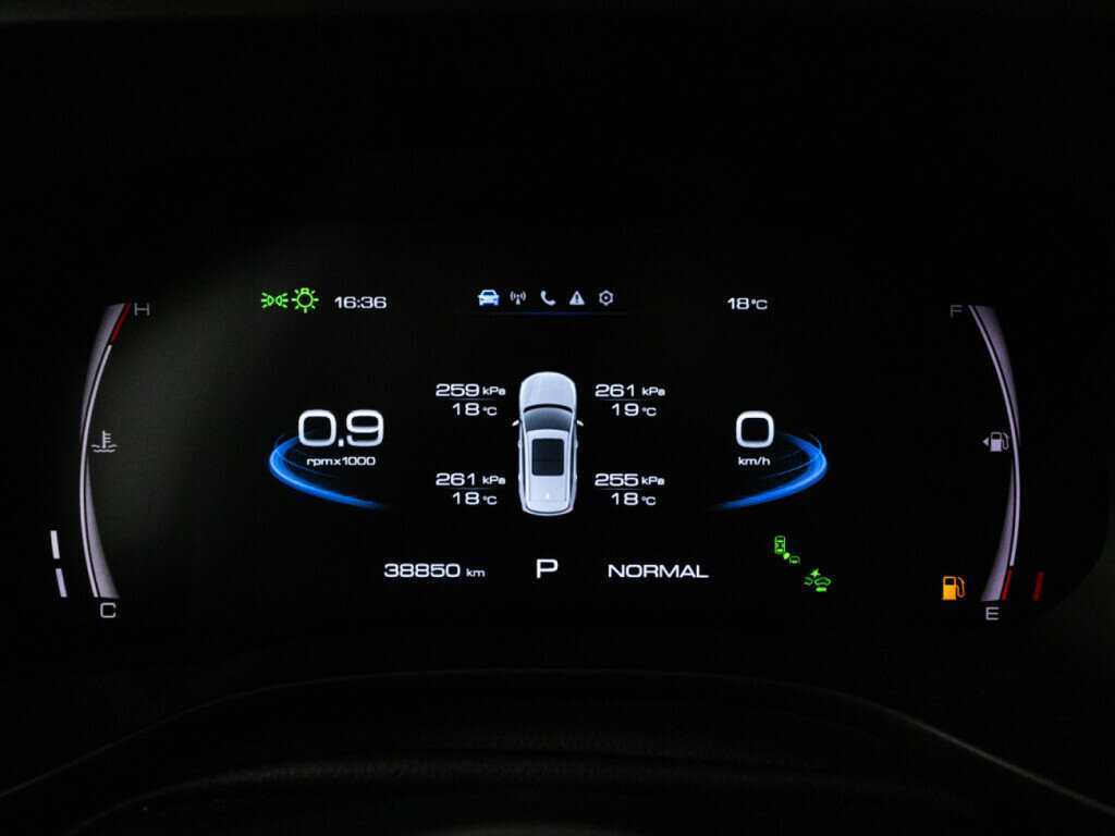 Купить Haval Jolion с пробегом. Фото: #11