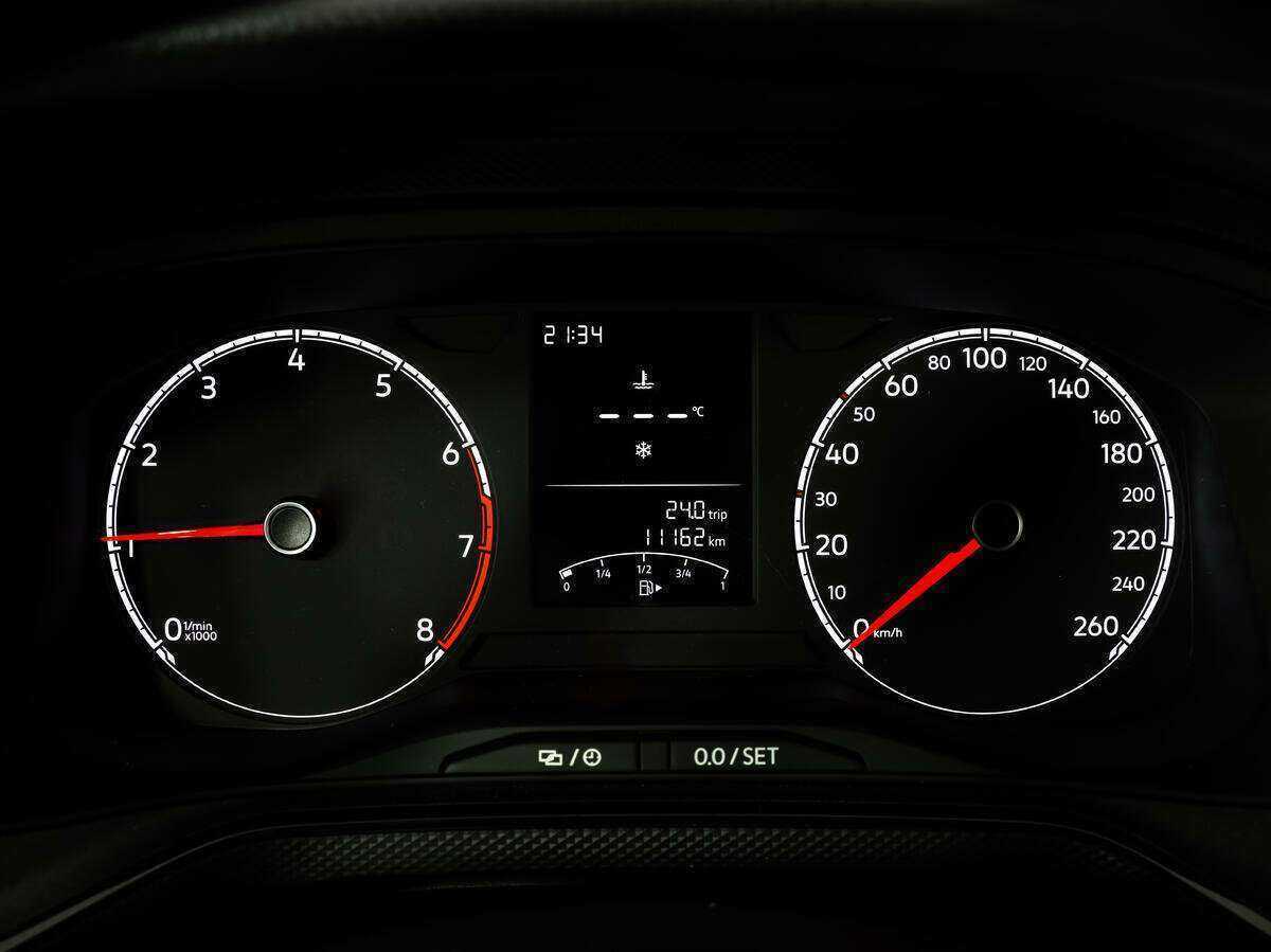 Купить Volkswagen Polo с пробегом. Фото: #12