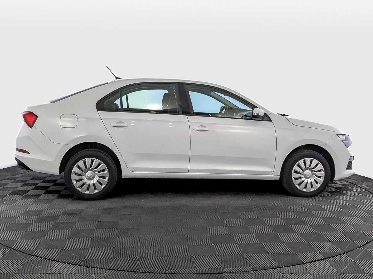 Купить Skoda Rapid с пробегом. Фото: #3
