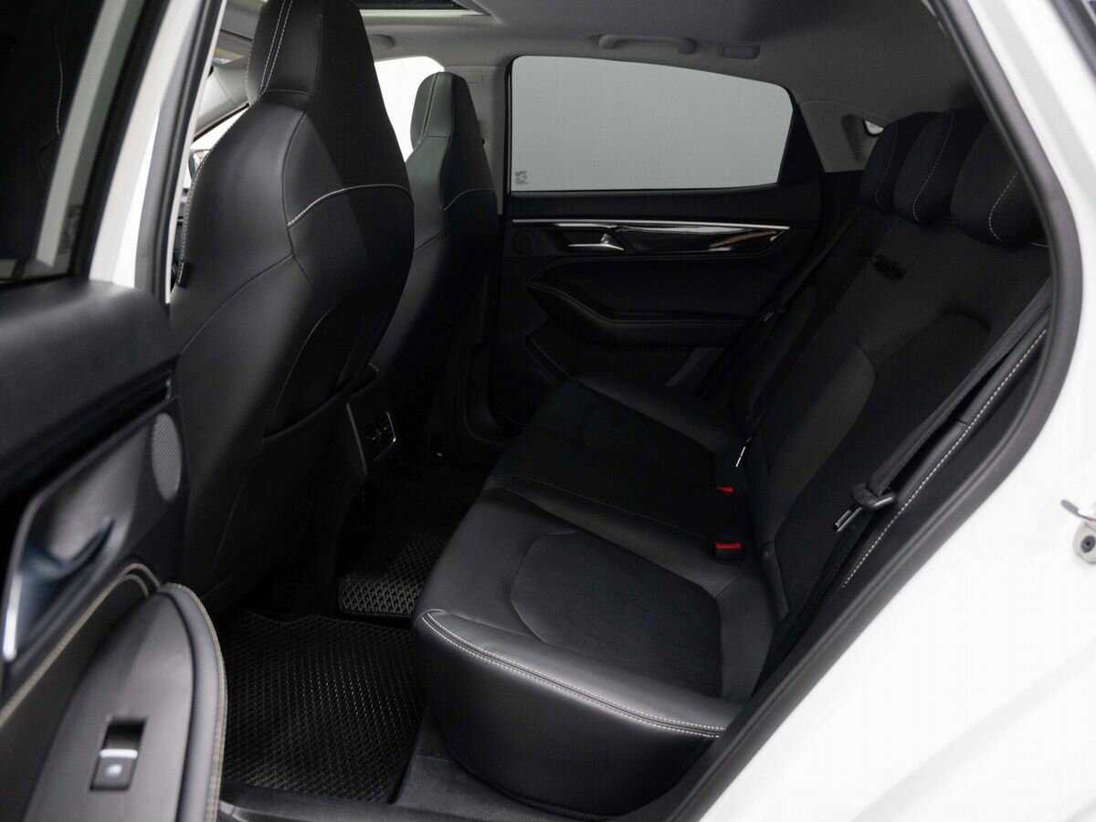 Купить JAC J7 с пробегом. Фото: #8