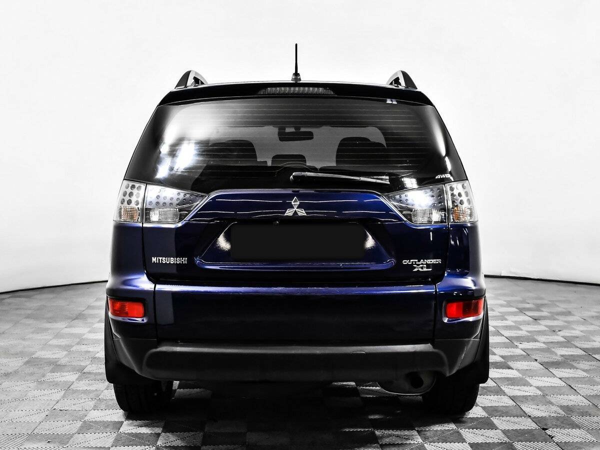 Купить Mitsubishi Outlander с пробегом. Фото: #5