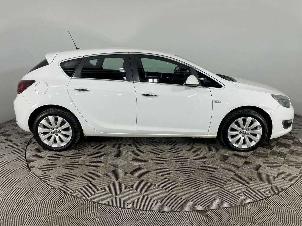 Купить Opel Astra с пробегом. Фото: #3
