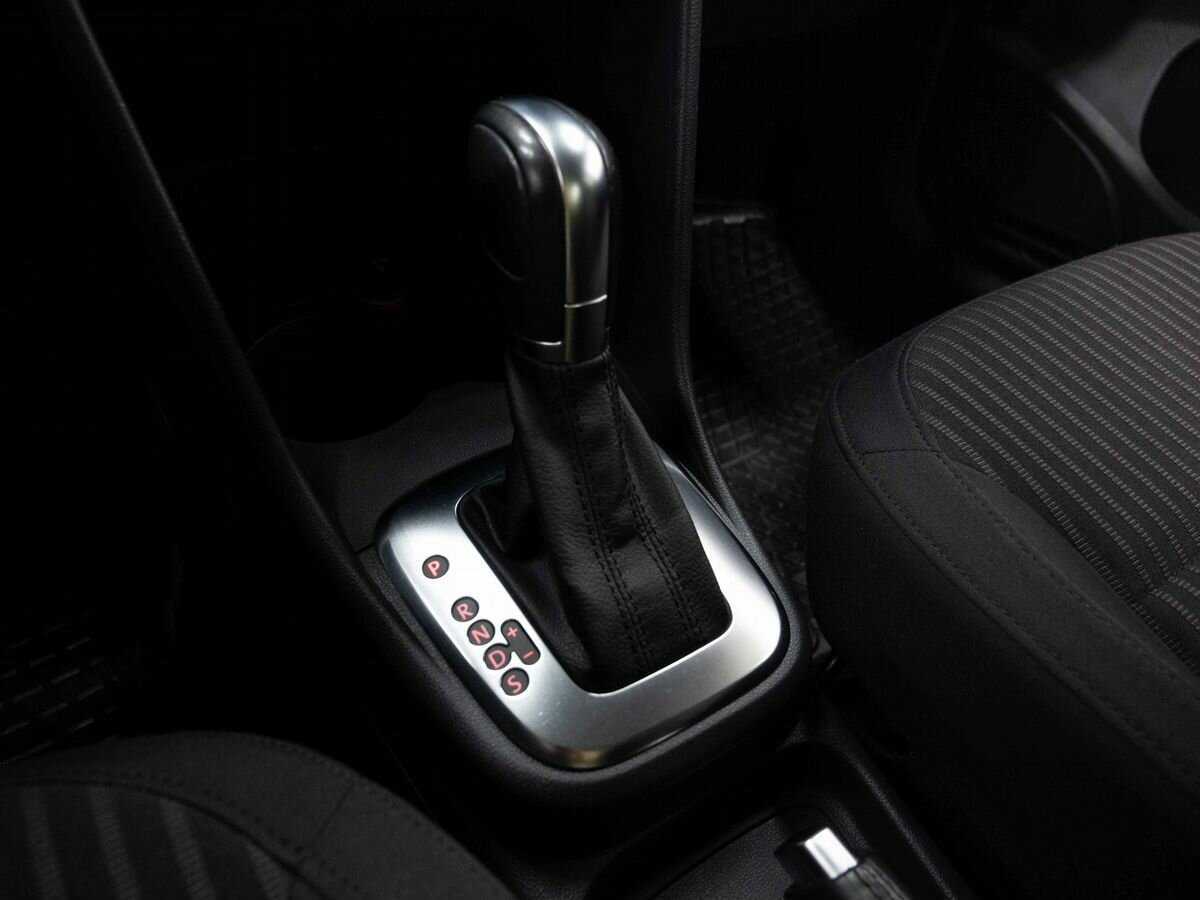 Купить Volkswagen Polo с пробегом. Фото: #18