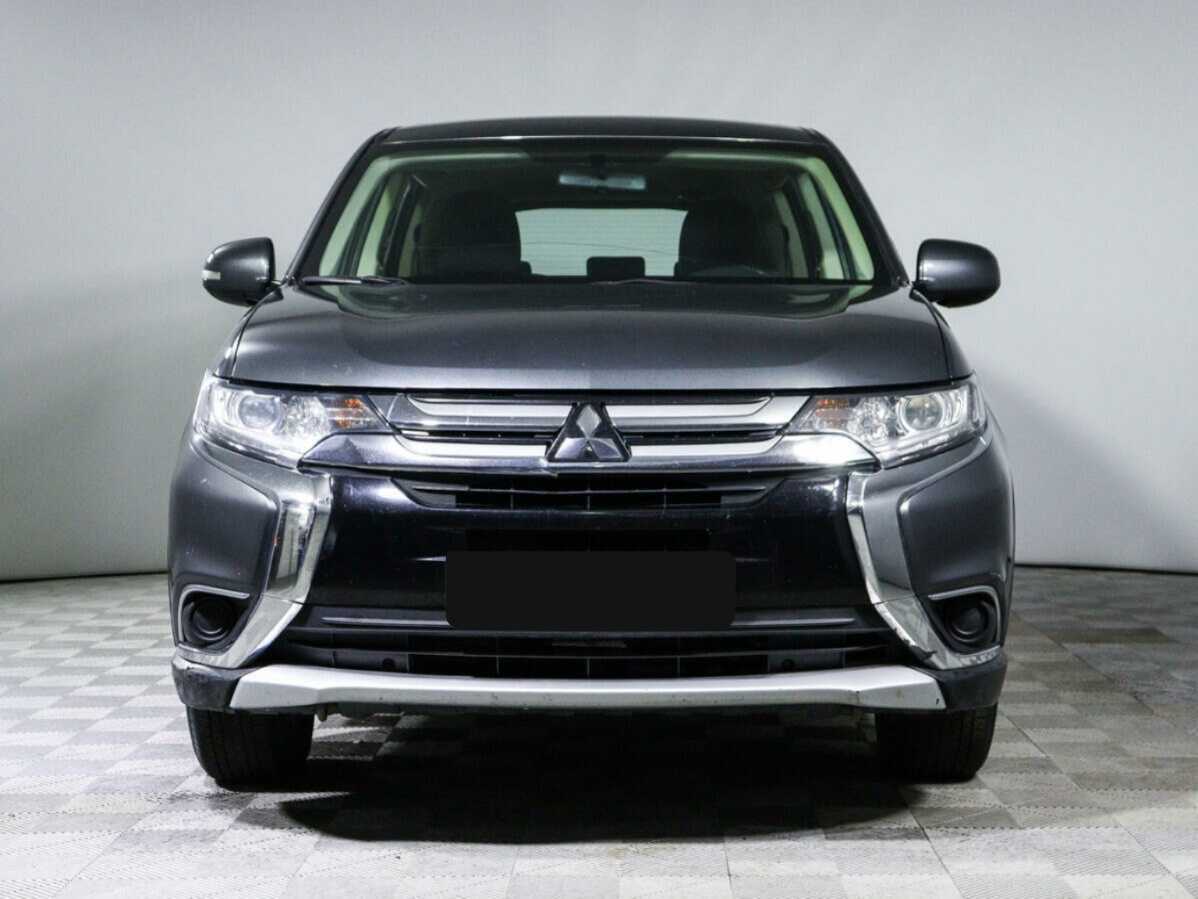 Купить Mitsubishi Outlander с пробегом. Фото: #1