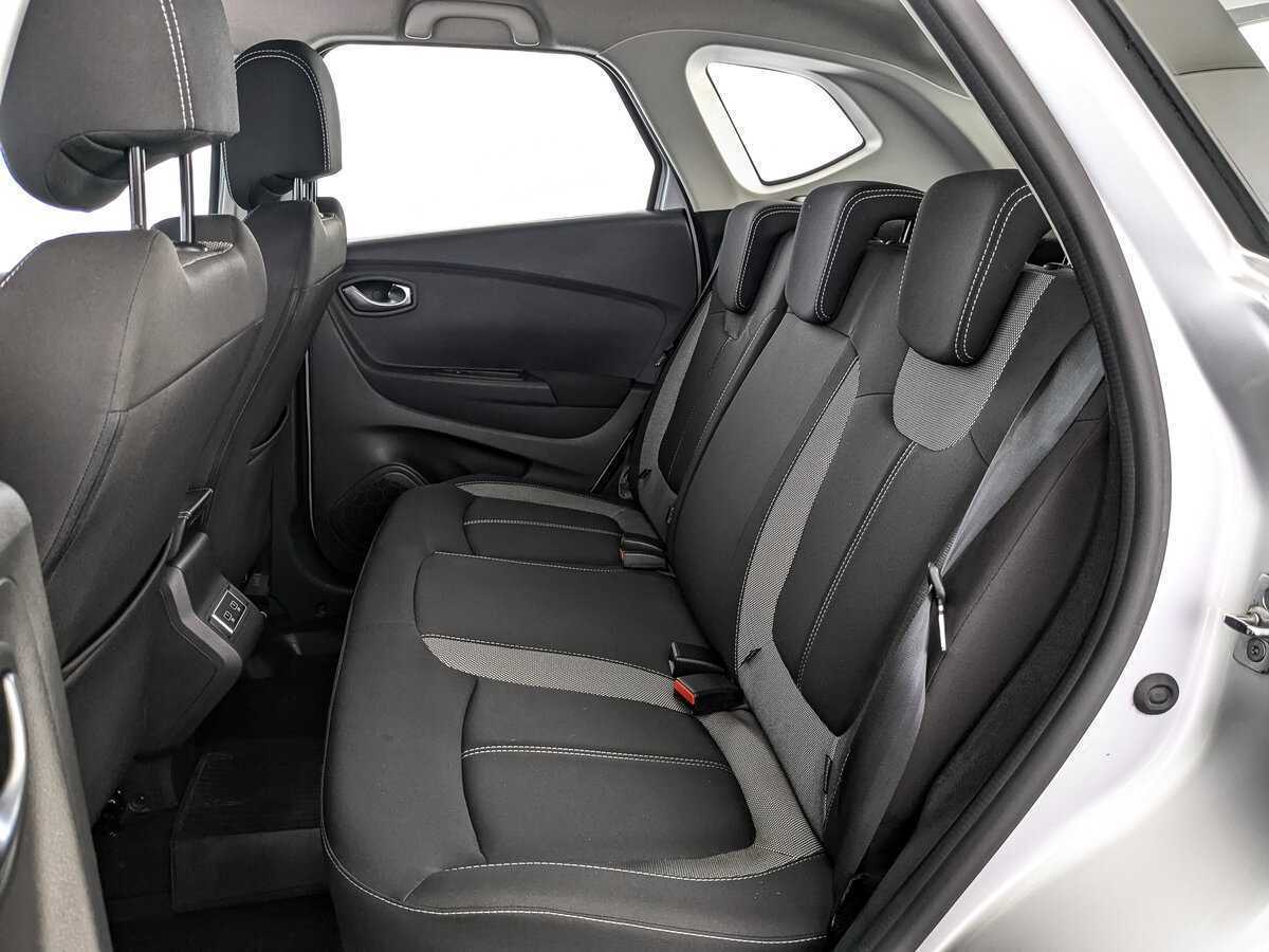 Купить Renault Kaptur с пробегом. Фото: #17