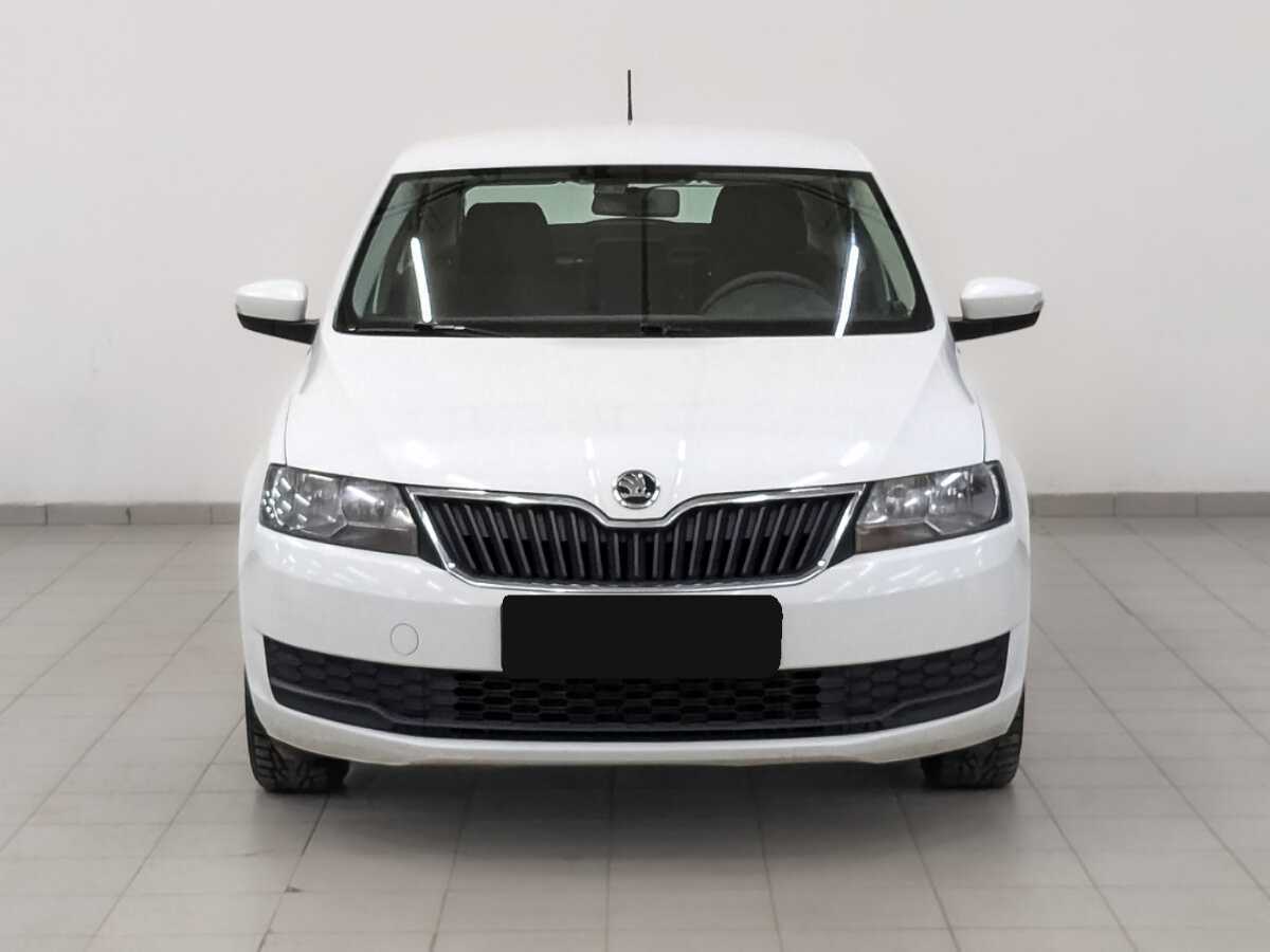 Купить Skoda Rapid с пробегом. Фото: #1