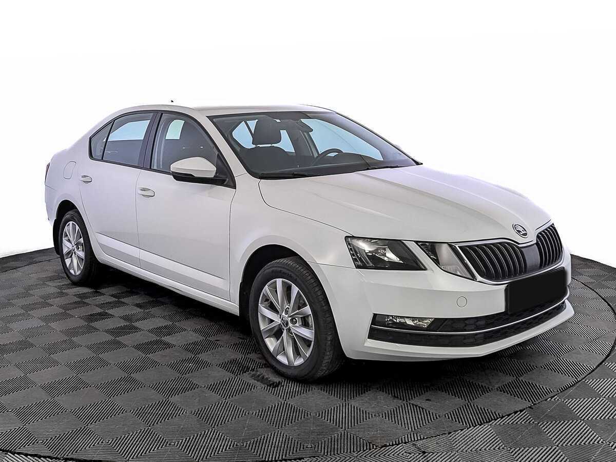 Купить Skoda Octavia с пробегом. Фото: #2