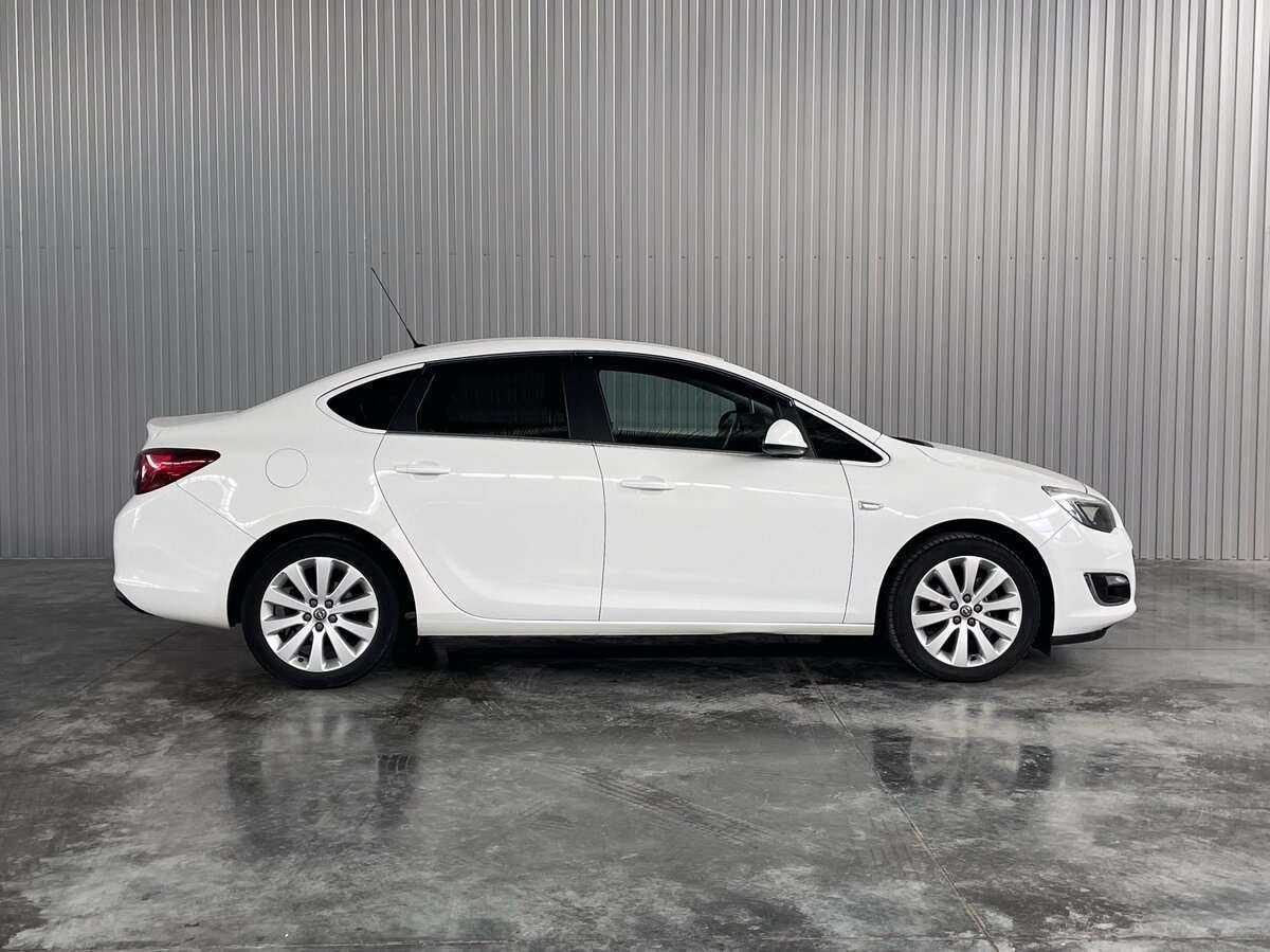 Купить Opel Astra с пробегом. Фото: #3