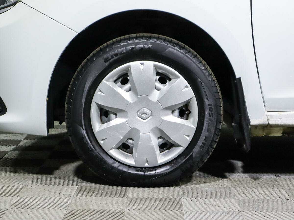 Купить Renault Logan с пробегом. Фото: #12