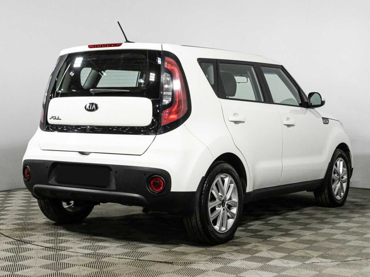 Купить Kia Soul с пробегом. Фото: #4