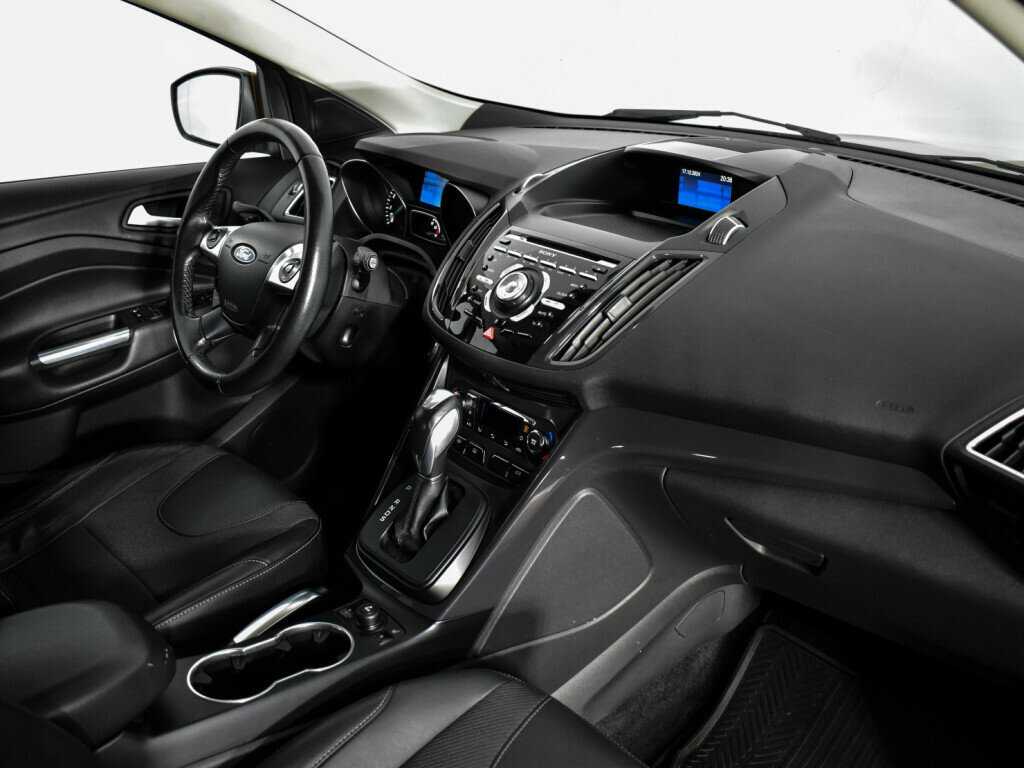 Купить Ford Kuga с пробегом. Фото: #12