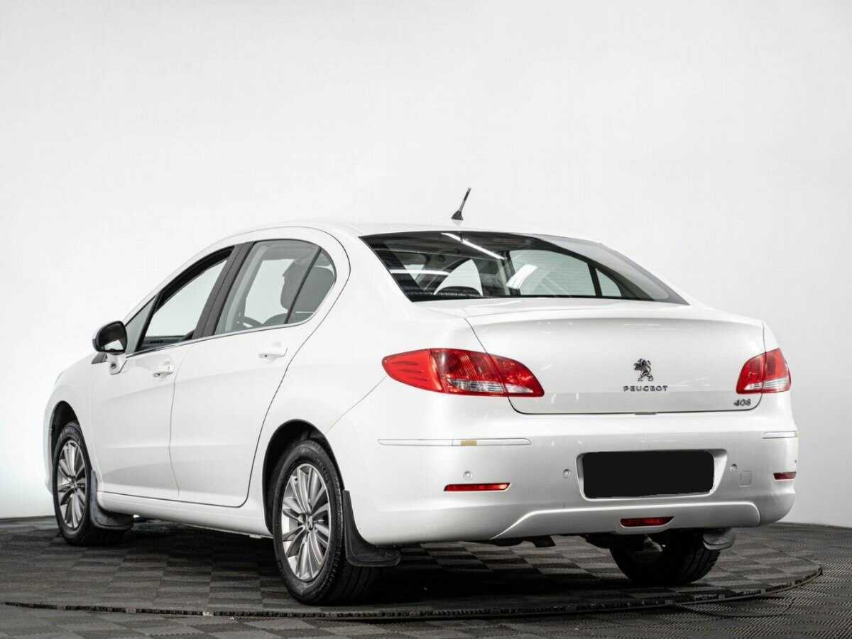 Купить Peugeot 408 с пробегом. Фото: #5