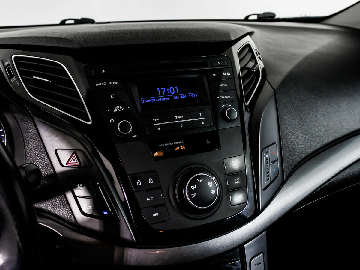 Купить Hyundai i40 с пробегом. Фото: #13
