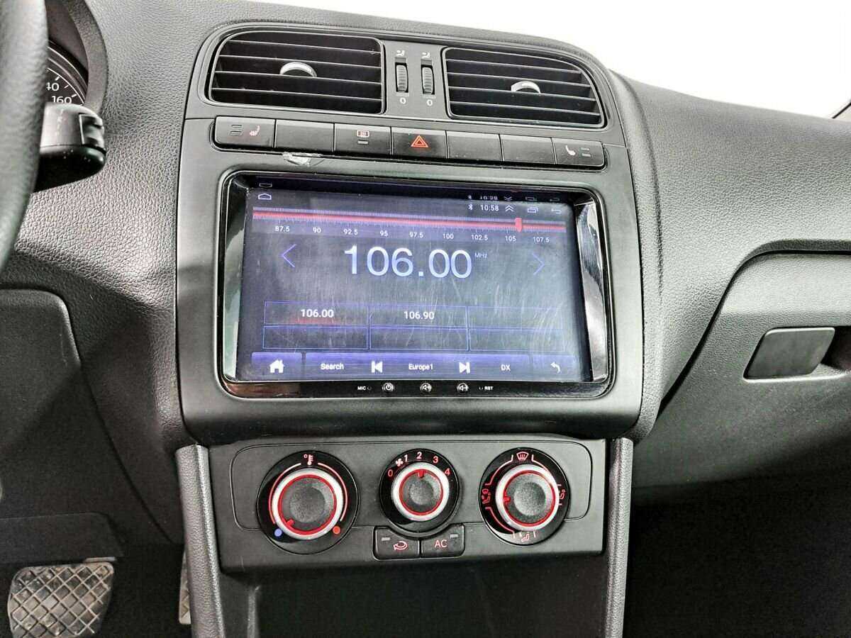 Купить Volkswagen Polo с пробегом. Фото: #11