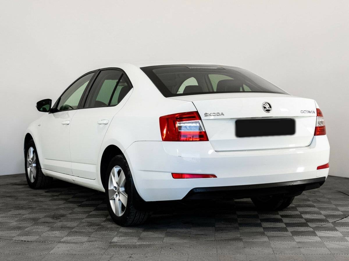 Купить Skoda Octavia с пробегом. Фото: #5