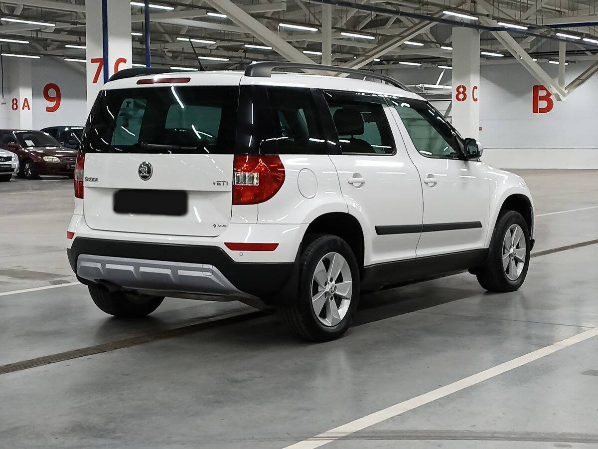 Купить Skoda Yeti с пробегом. Фото: #4