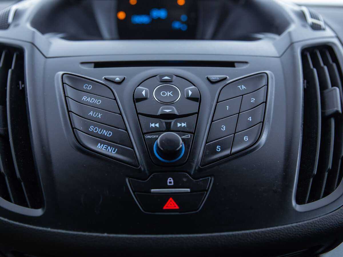 Купить Ford Kuga с пробегом. Фото: #13