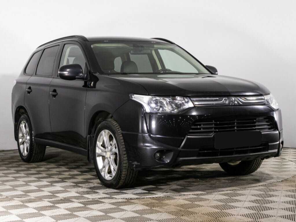 Купить Mitsubishi Outlander с пробегом. Фото: #2